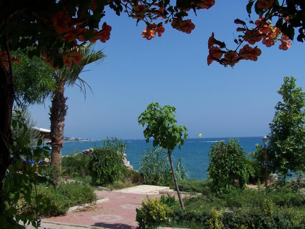 Guven Hotel Аланя Екстериор снимка