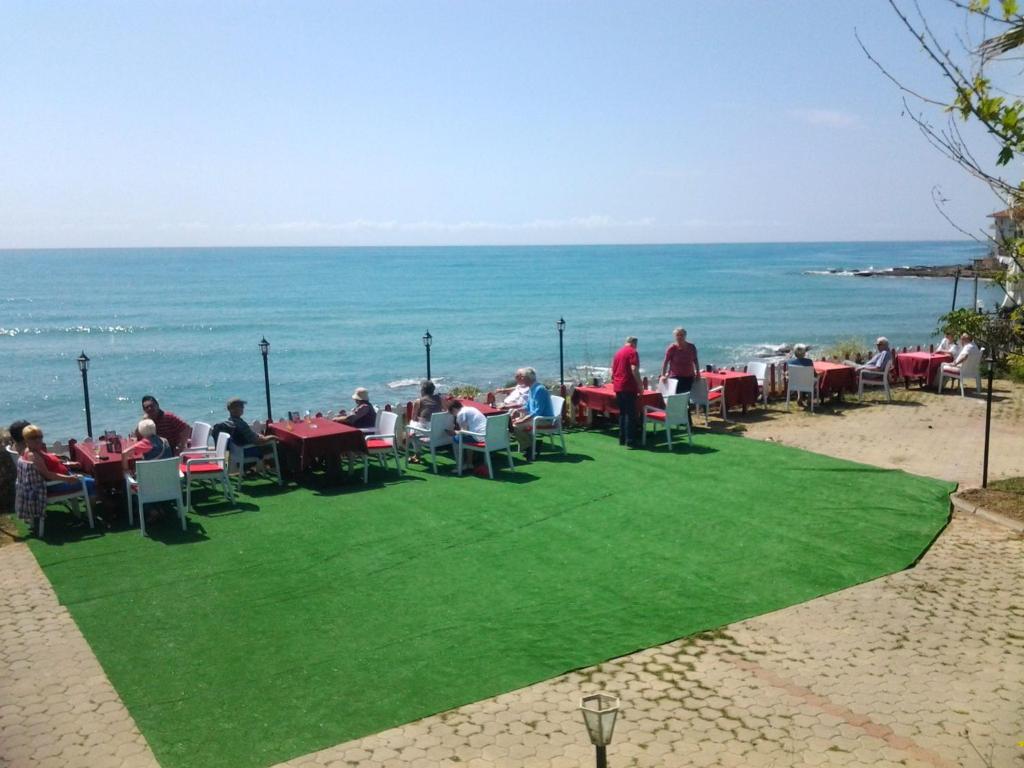 Guven Hotel Аланя Екстериор снимка